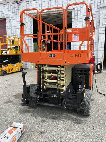2022 JLG RT4069