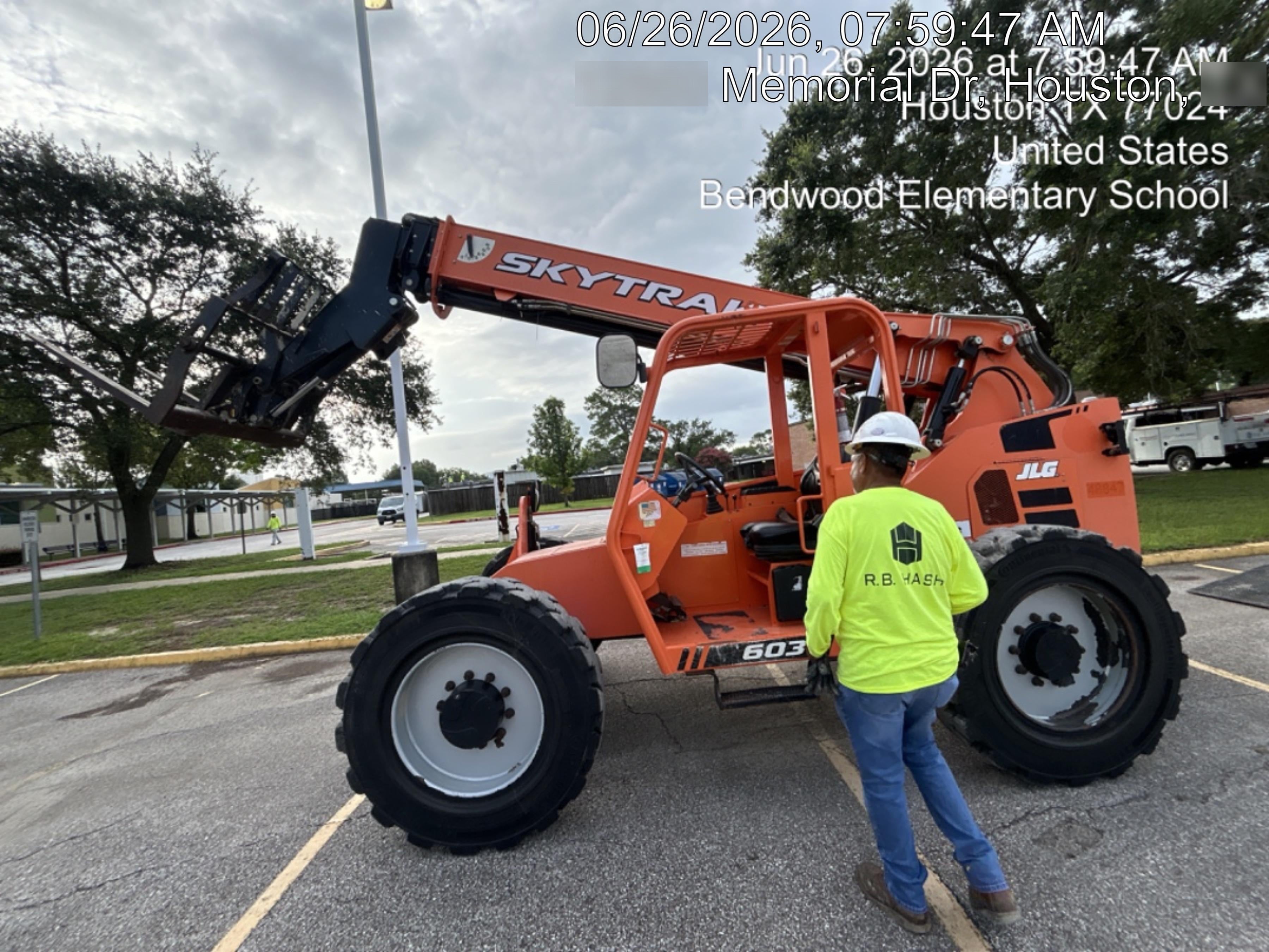 2019 Skytrak 6036 Canopy, Solid Tires, LED Work Lights, Beacon w/72" Carriage, 48" Pallet Forks