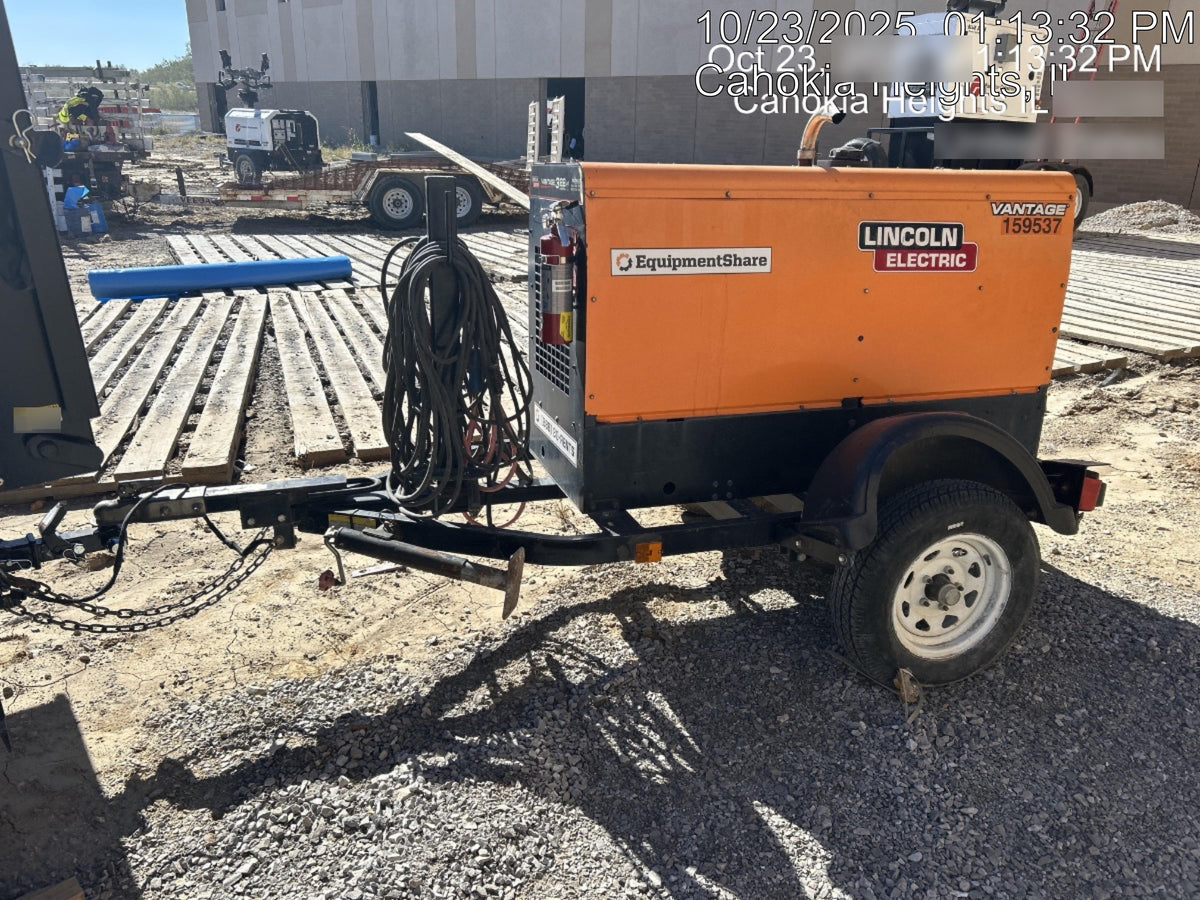 2021 Lincoln Electric Vantage 322 Vantage 322 Ready Pak 3 w/ Decals, ORANGE (includes trailer, cable rack, fender light kit) NO Telematics