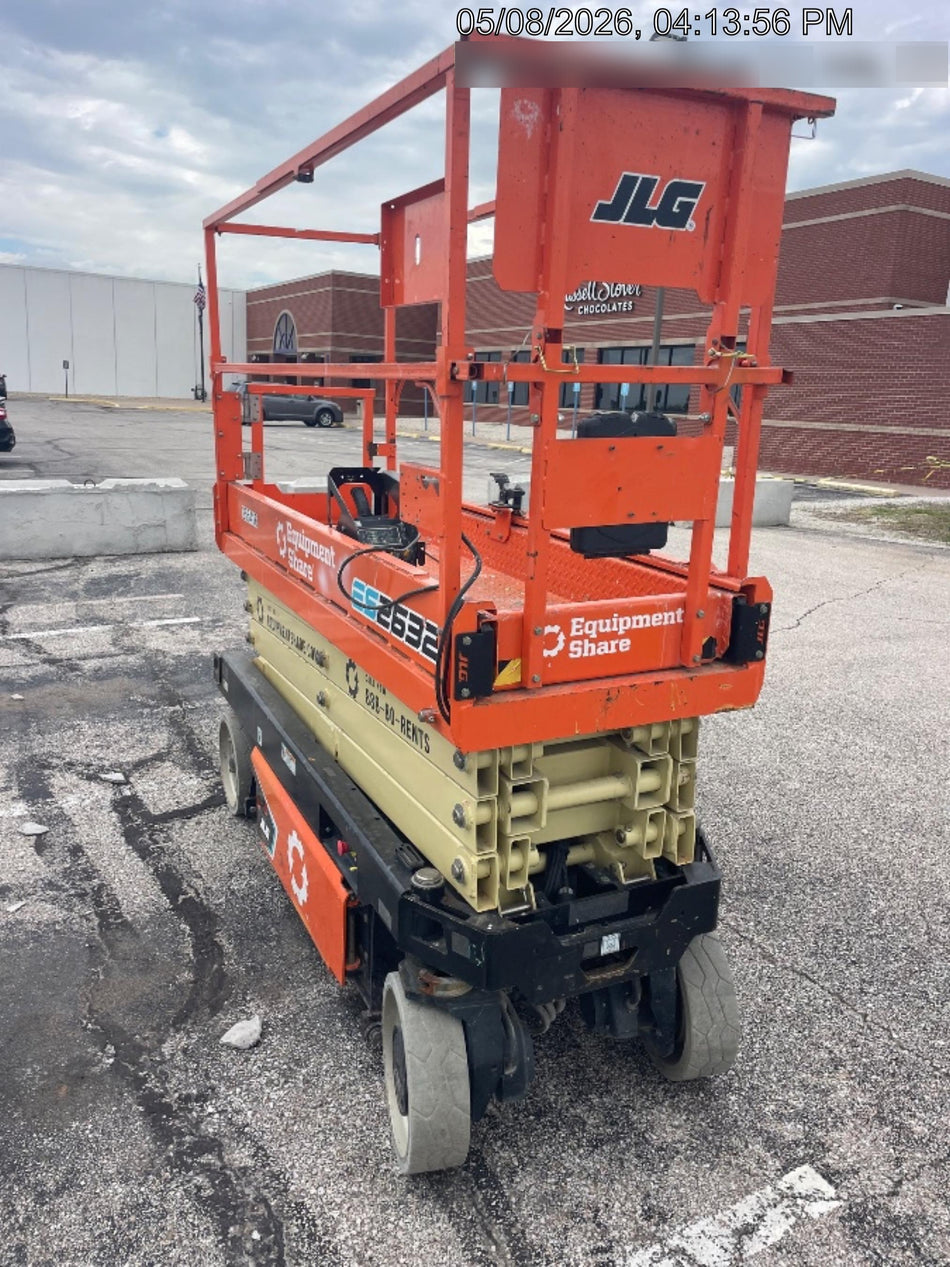 2022 JLG ES2632