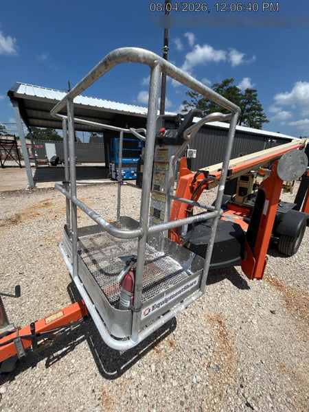 2021 JLG T350