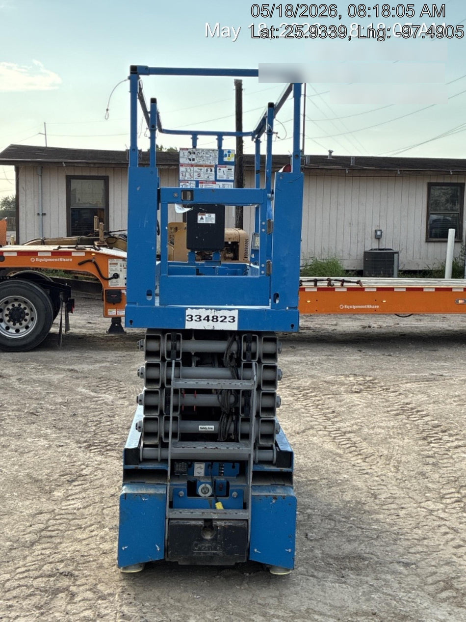 2023 GENIE GS-3232