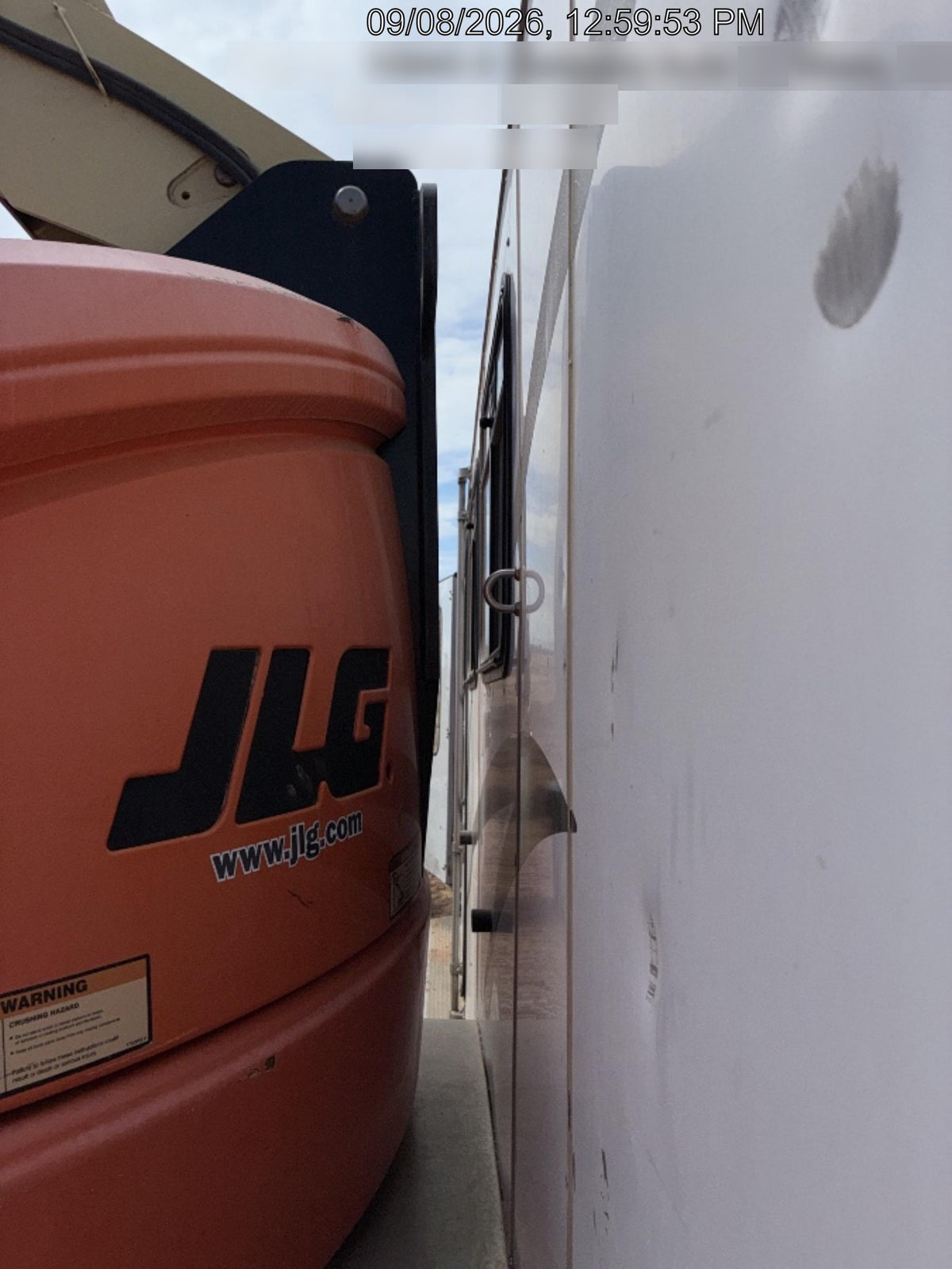 2020 JLG 460SJ
