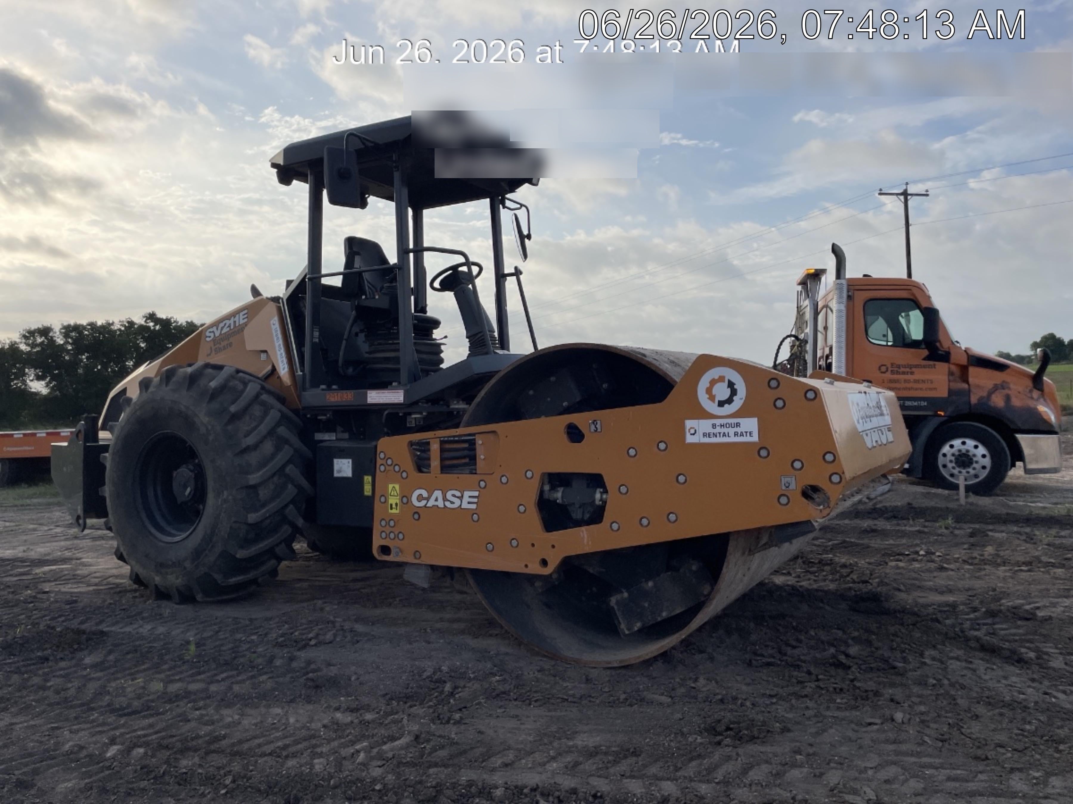2023 CASE SV211E