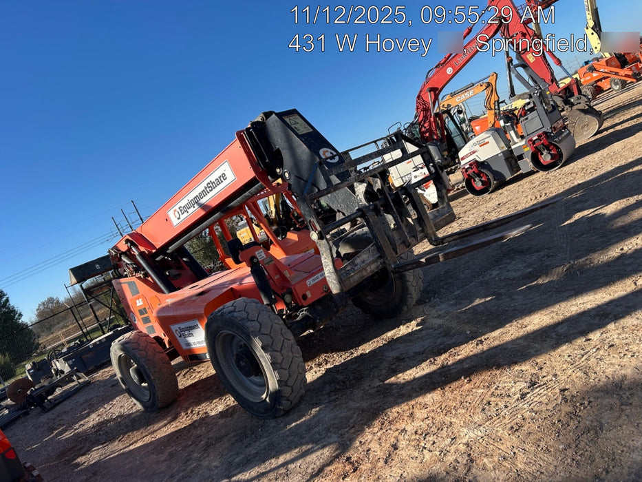 2020 Skytrak 8042 74 Hp, FF Tires, Work Lights, Beacon, Aux Hydraulics, Back up Alarm, Lifting Eye, ES Decals