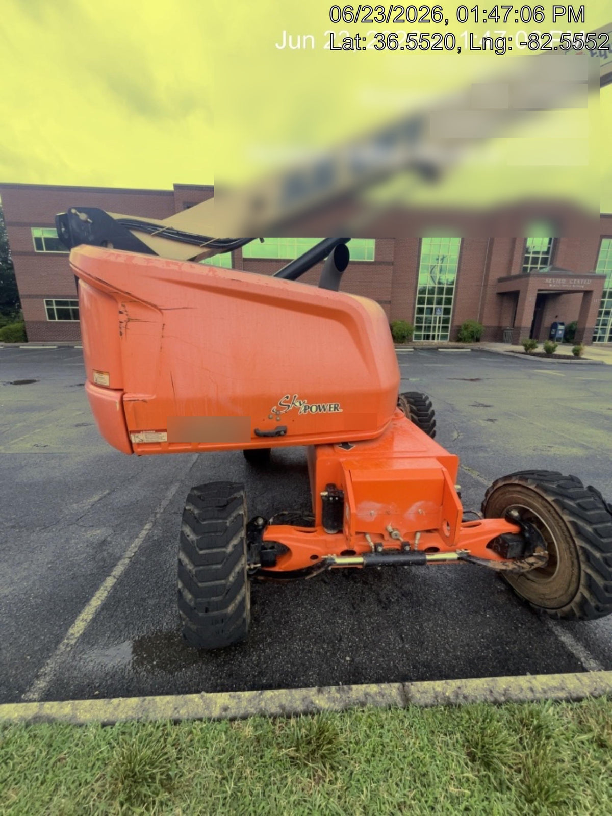 2024 JLG 460SJ
