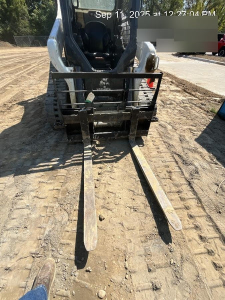 2025 ARROW MATERIAL HANDLING 24" Pallet Fork Frame