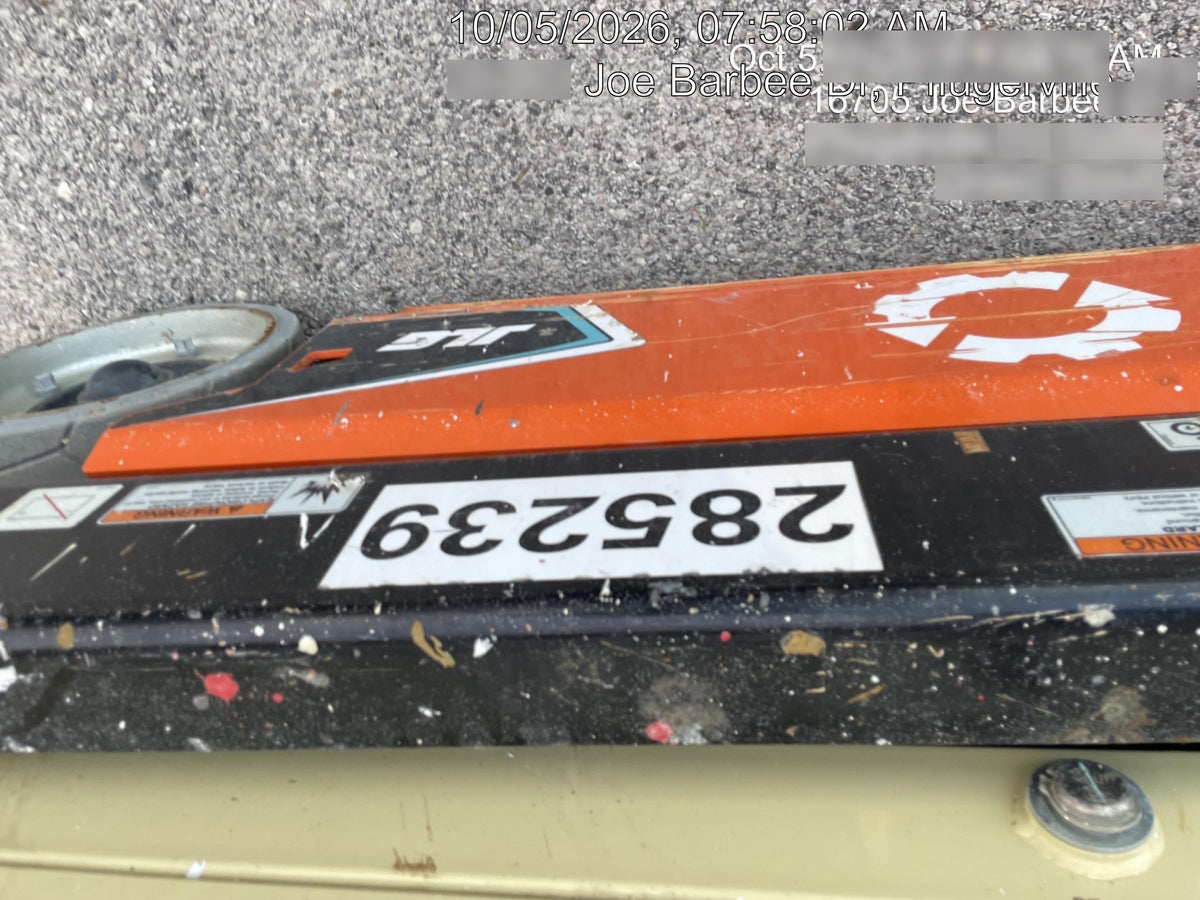 2022 JLG ES1932