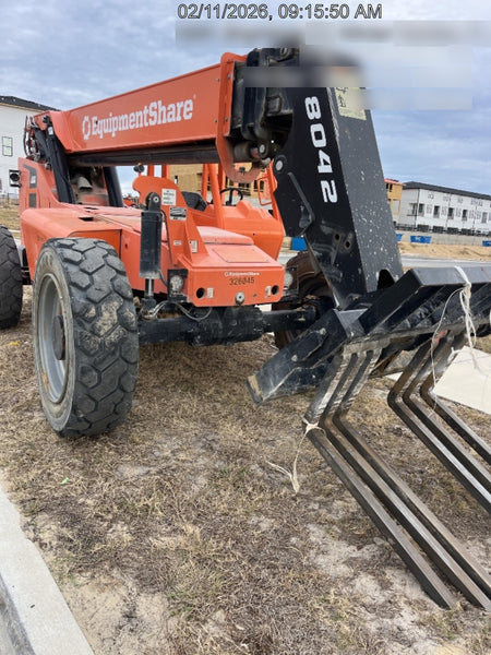 2023 SKYTRAK 8042