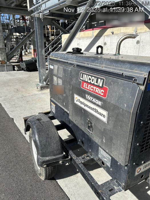 2019 Lincoln Electric Vantage 322 Welder Ready-Pak 3, Two wheel trailer, Fender and Light kit, Cable Rack