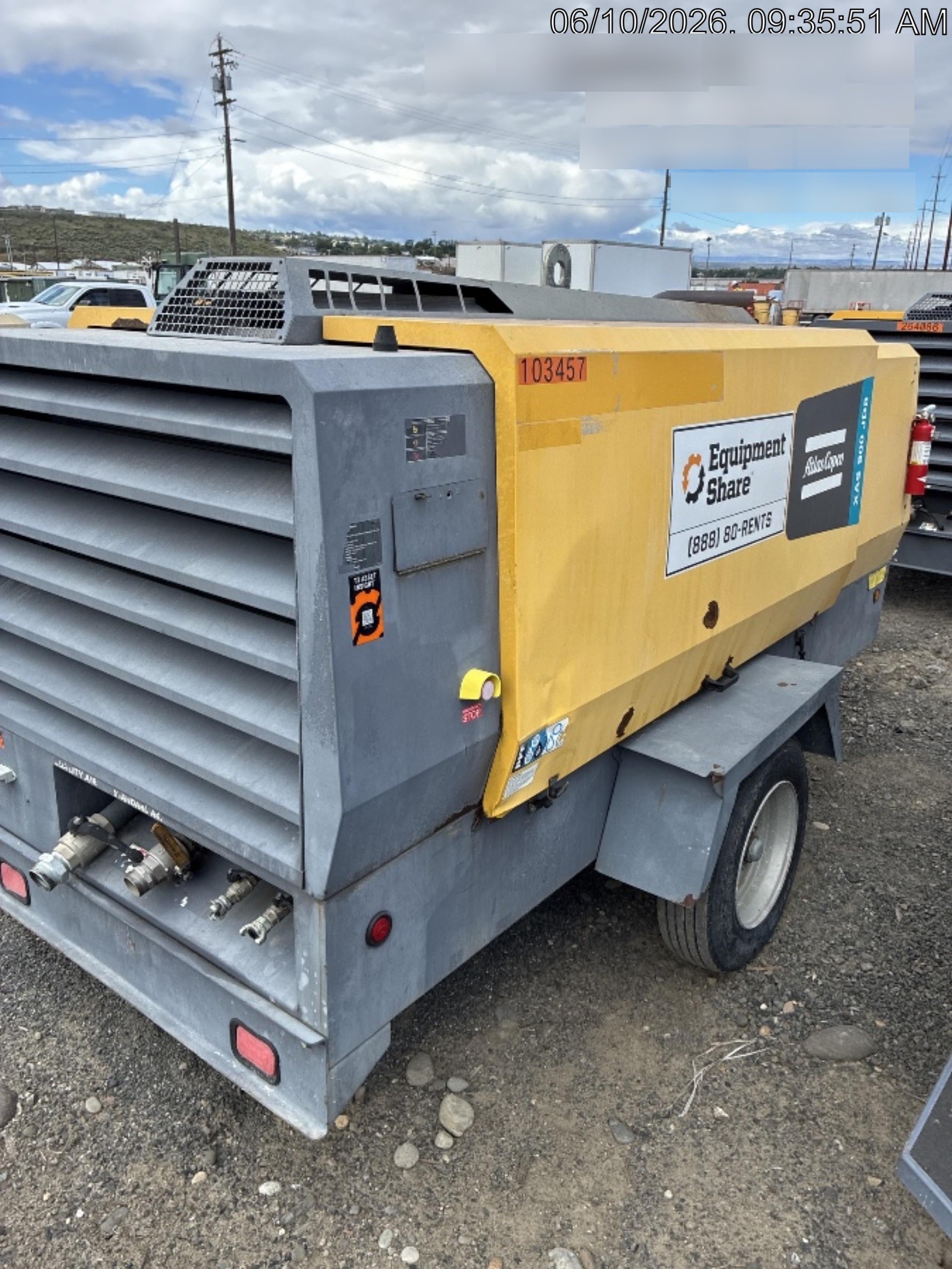 2022 ATLAS COPCO XAS 900