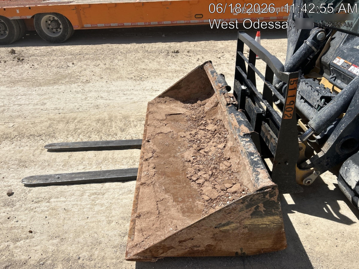 2025 ARROW MATERIAL HANDLING F5100CB - 72"
