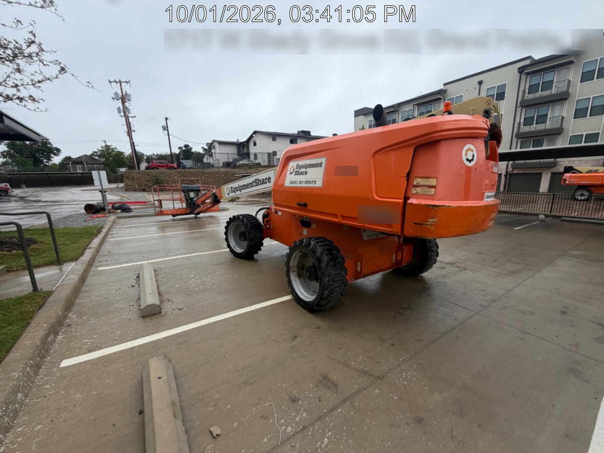 2019 JLG 660SJ