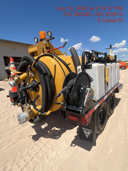 2023 Vac-Tron LP573XDT T4 Koehler Diesel Engine, 500 Gallon Debris Tank, x2 100 Gallon Water Tanks