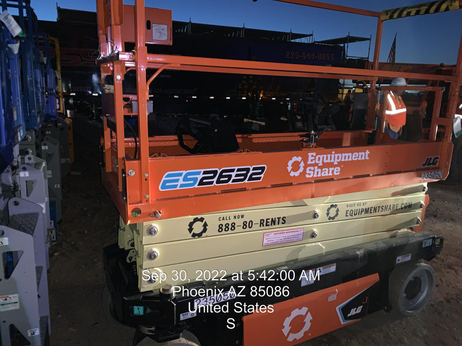 2022 JLG ES2632