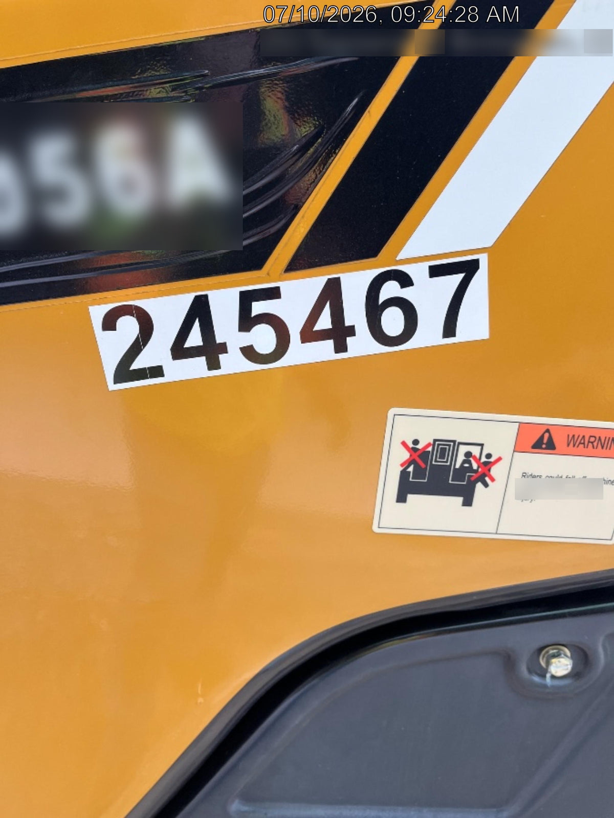 2021 SANY STH1056