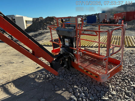 2022 JLG 660SJ