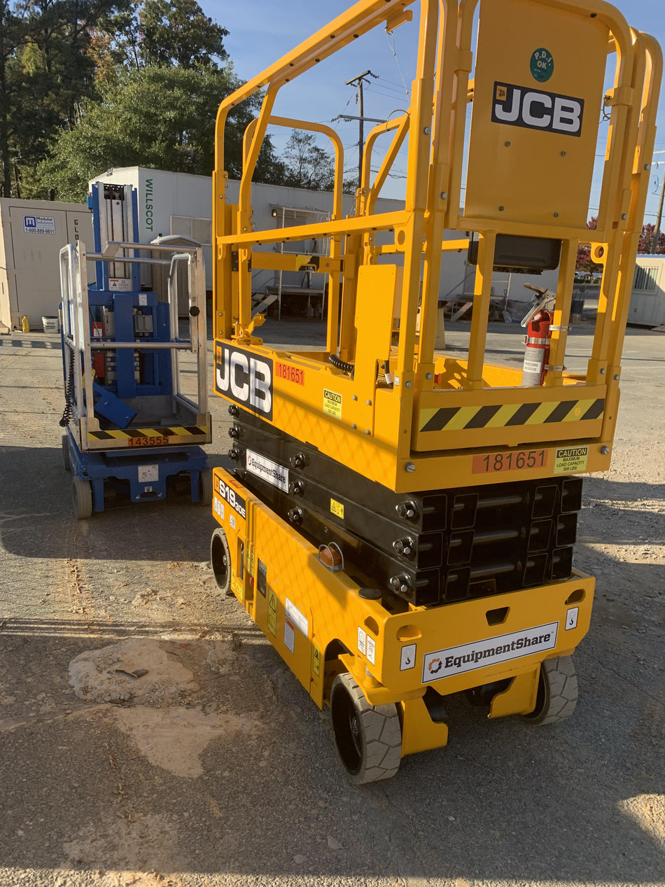 2021 JCB S1930E