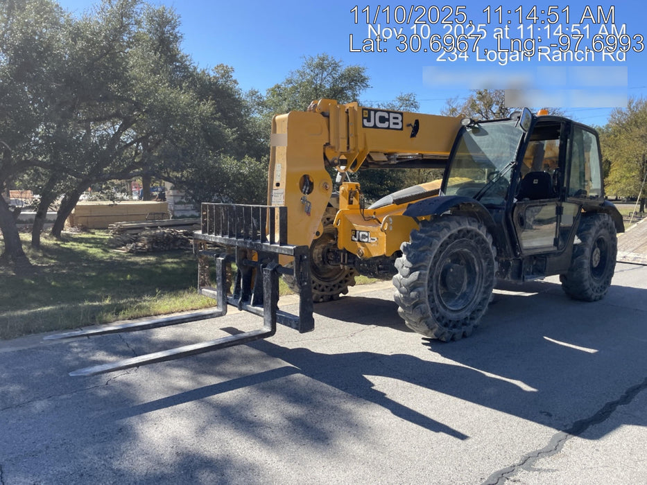2019 JCB 509-42 JCB 509-42 Enclosed Cab, 74 HP, Solid Tires, Worklights, Beacon, Aux Hydraulics, Lifting Eye, 60" Carriage/60" Forks