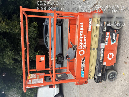 2022 JLG ES1330L