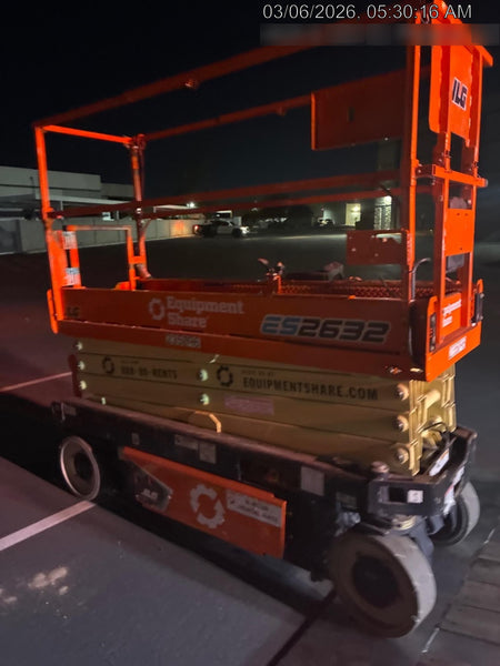 2022 JLG ES2632