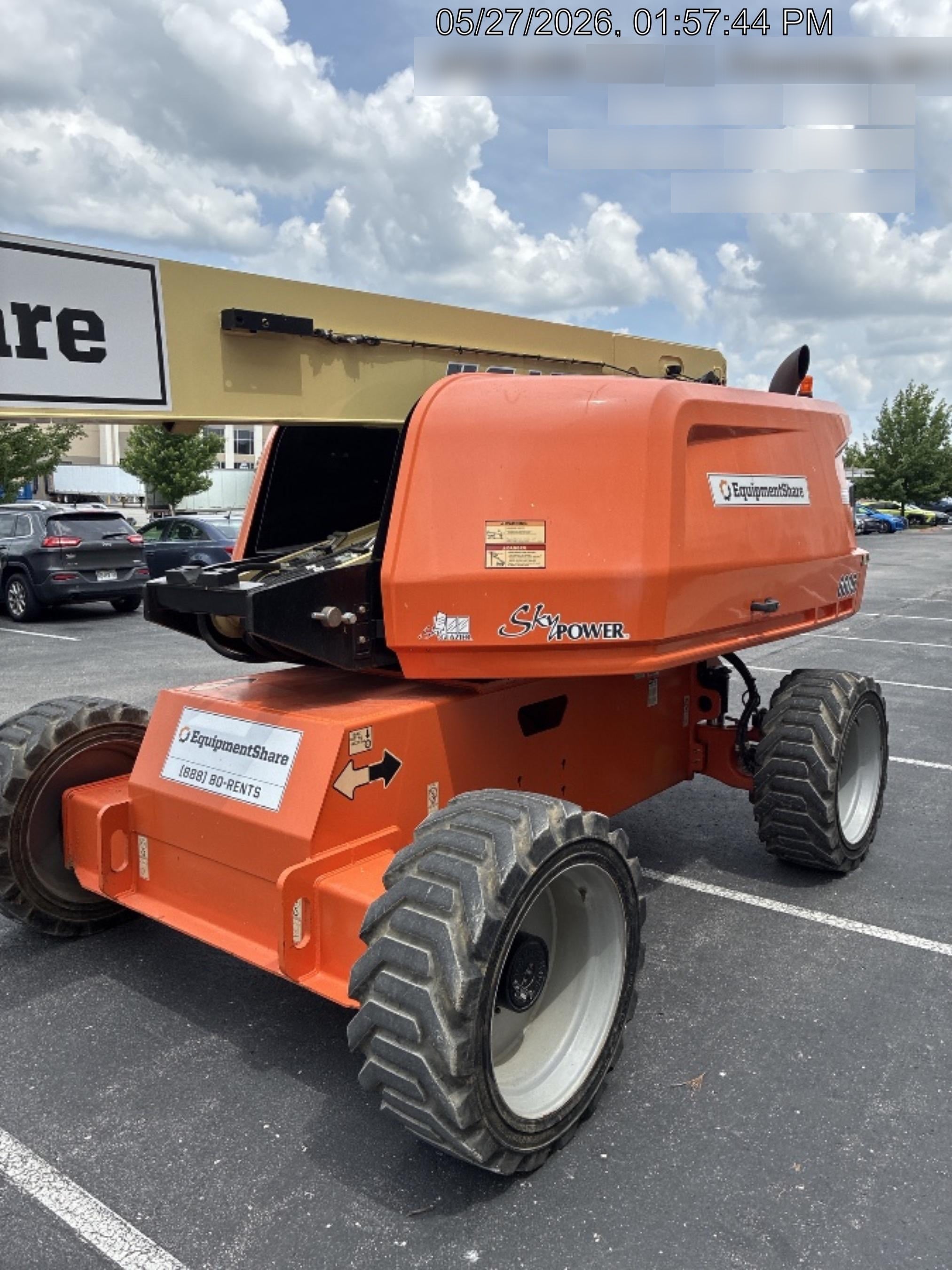 2020 JLG 660SJ