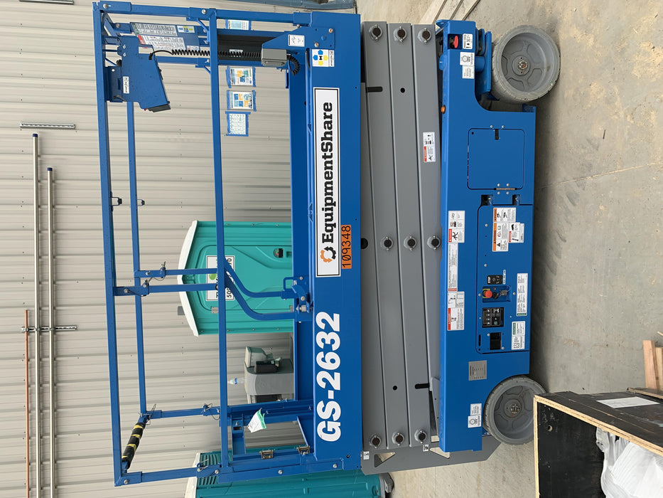 2020 Genie GS-2632 Solid NM Tires, Folding Rails with Half-Height Swing Gate, Beacon, 800W Invertor