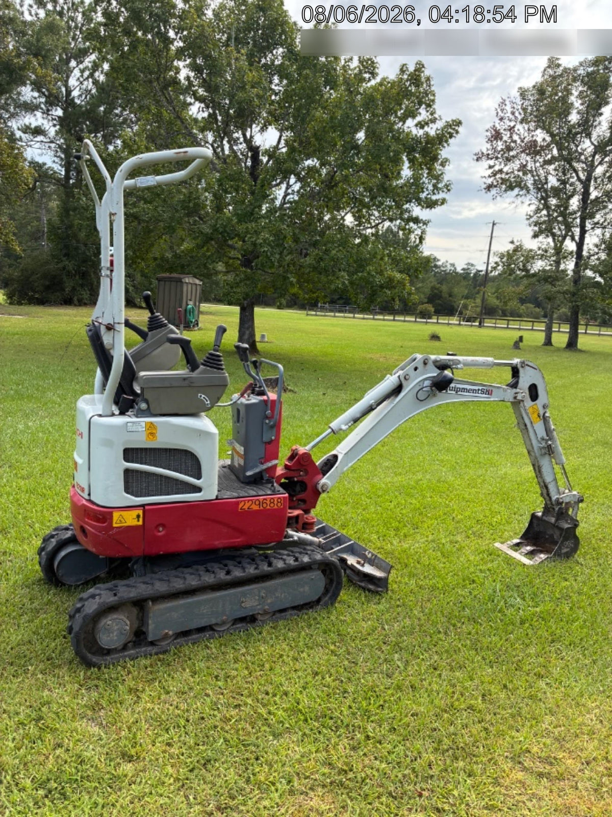 2022 TAKEUCHI TB210R