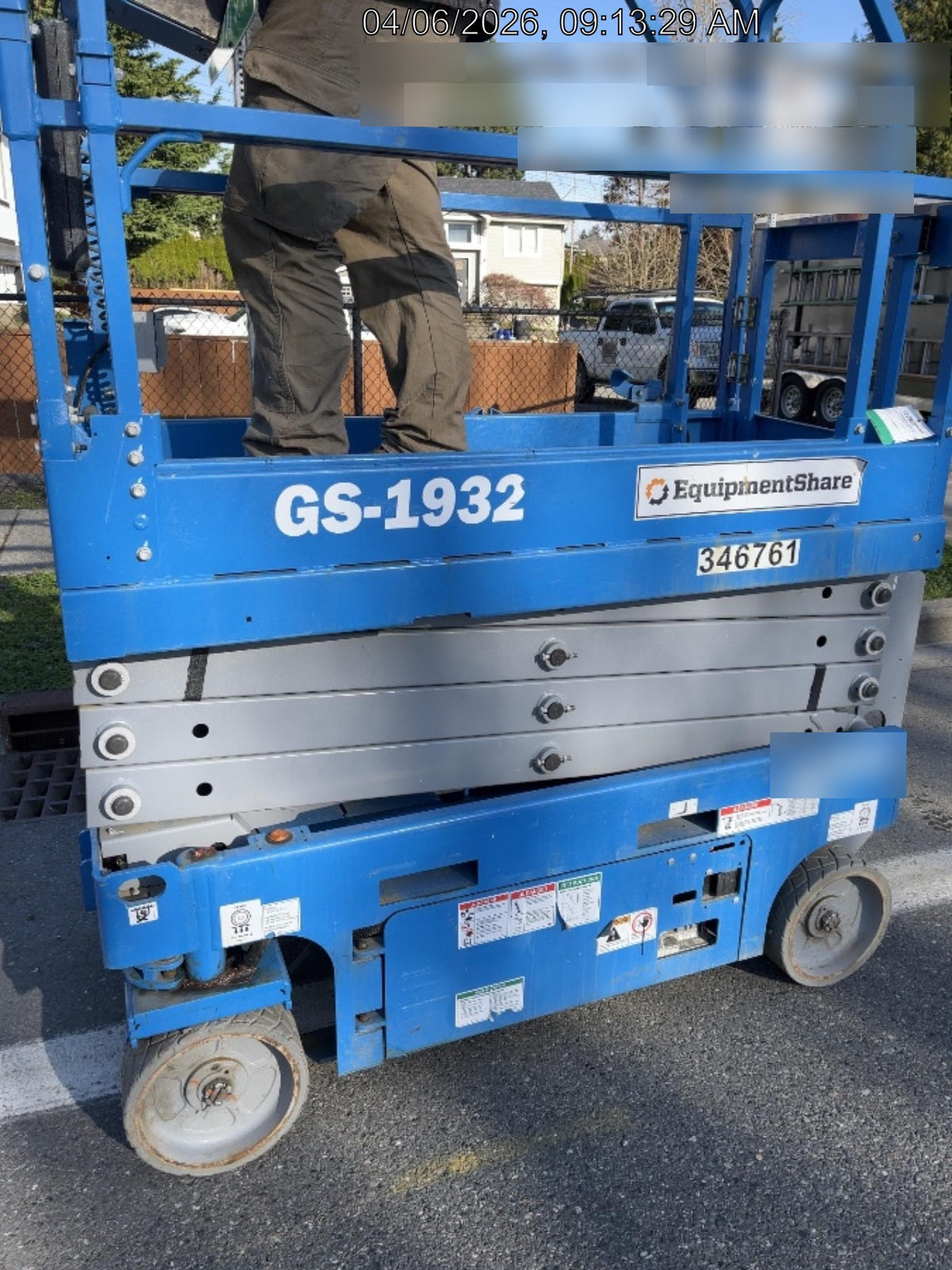 2023 GENIE GS-1932