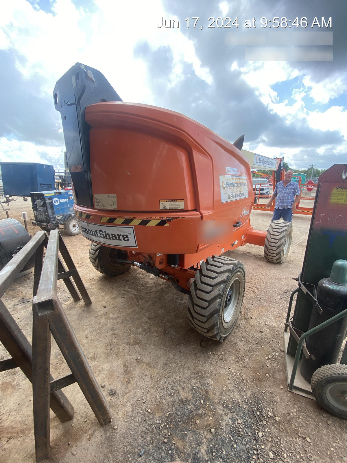 2021 JLG 460SJ