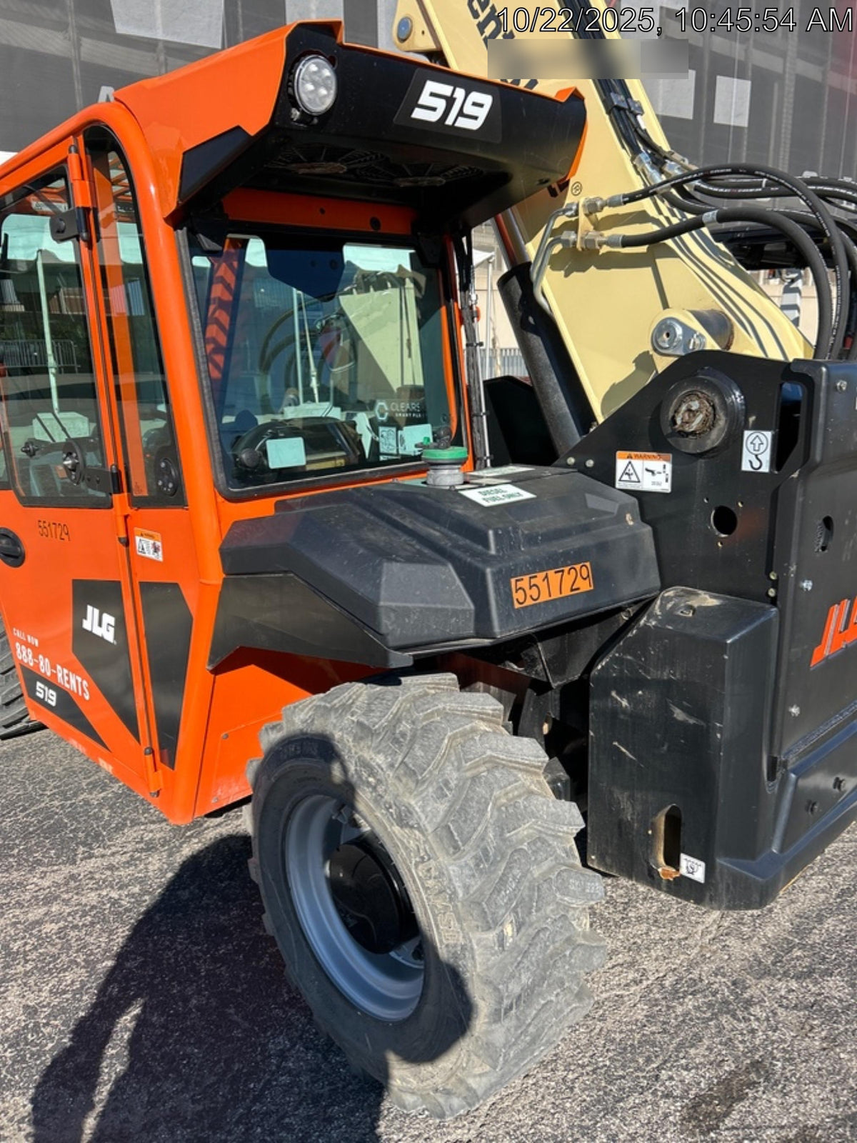 2025 JLG 519