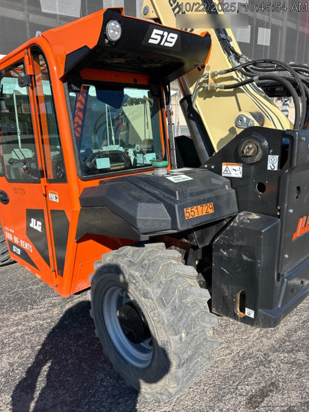 2025 JLG 519