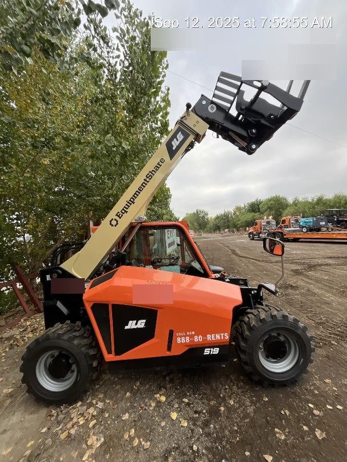2025 JLG 519