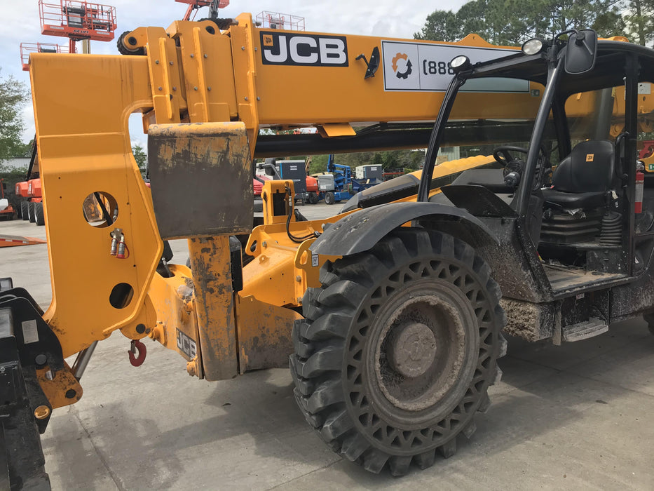 2020 JCB 512-56