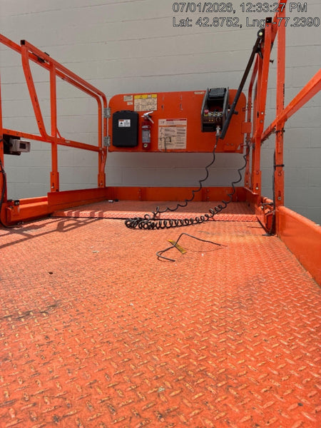 2022 JLG RT4069