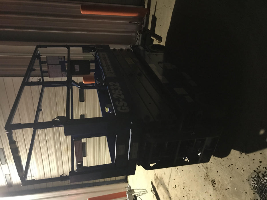 2019 Genie GS-2632 Folding rails with half height swing gate