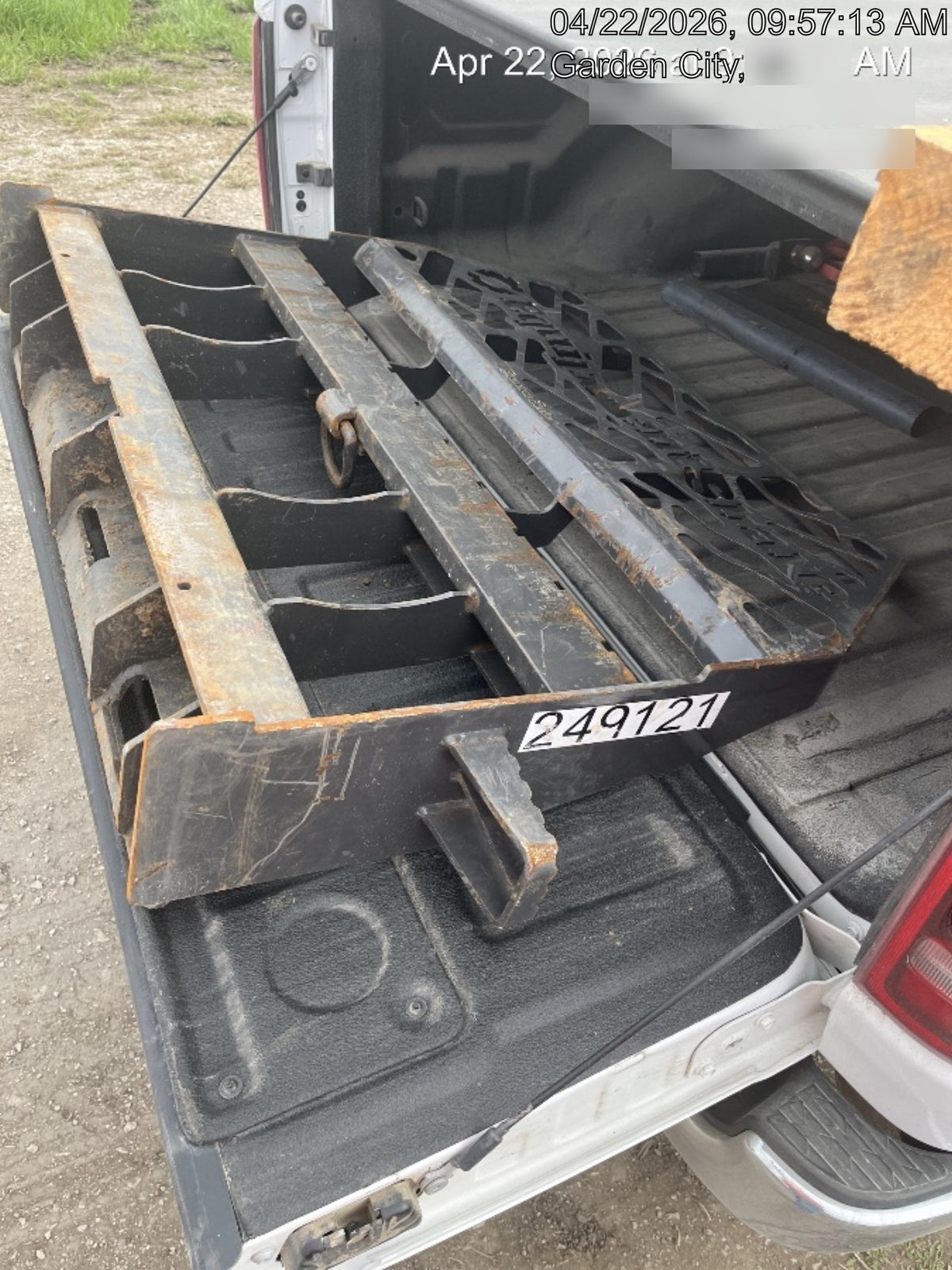 2022 PALADIN 48" Pallet Forks - Paladin