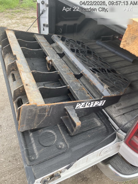 2022 PALADIN 48" Pallet Forks - Paladin