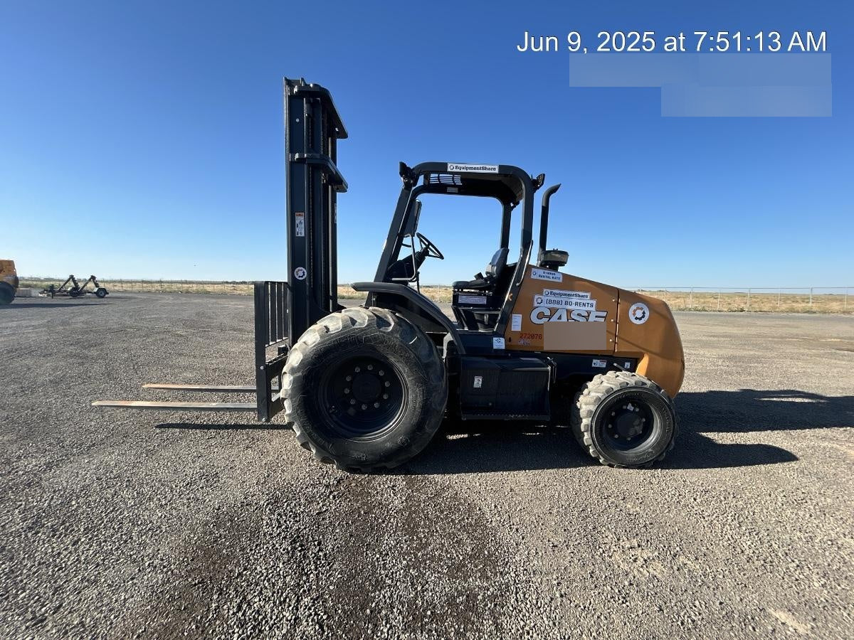 2023 CASE 588H