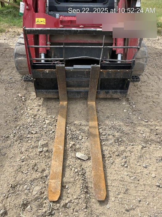 2022 ARROW MATERIAL HANDLING 48" Pallet Forks - Arrow