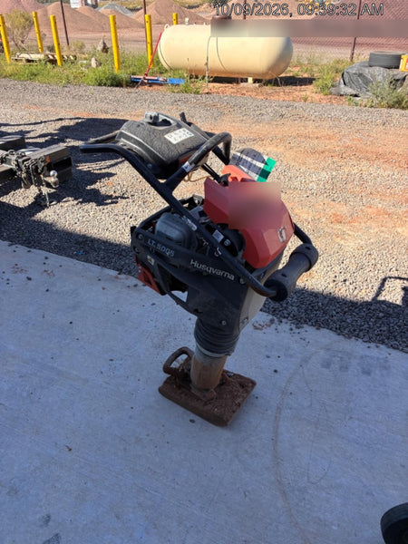 2025 HUSQVARNA LT5005