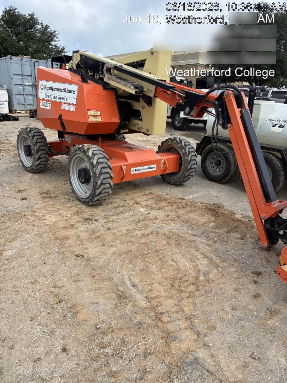 2021 JLG 340AJ