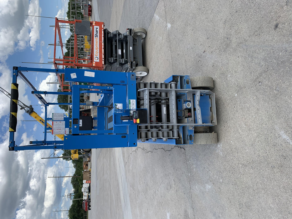 2020 Genie GS-2632 Solid Non Marking Tires, Folding Rails with half-height swing gate , Beacon