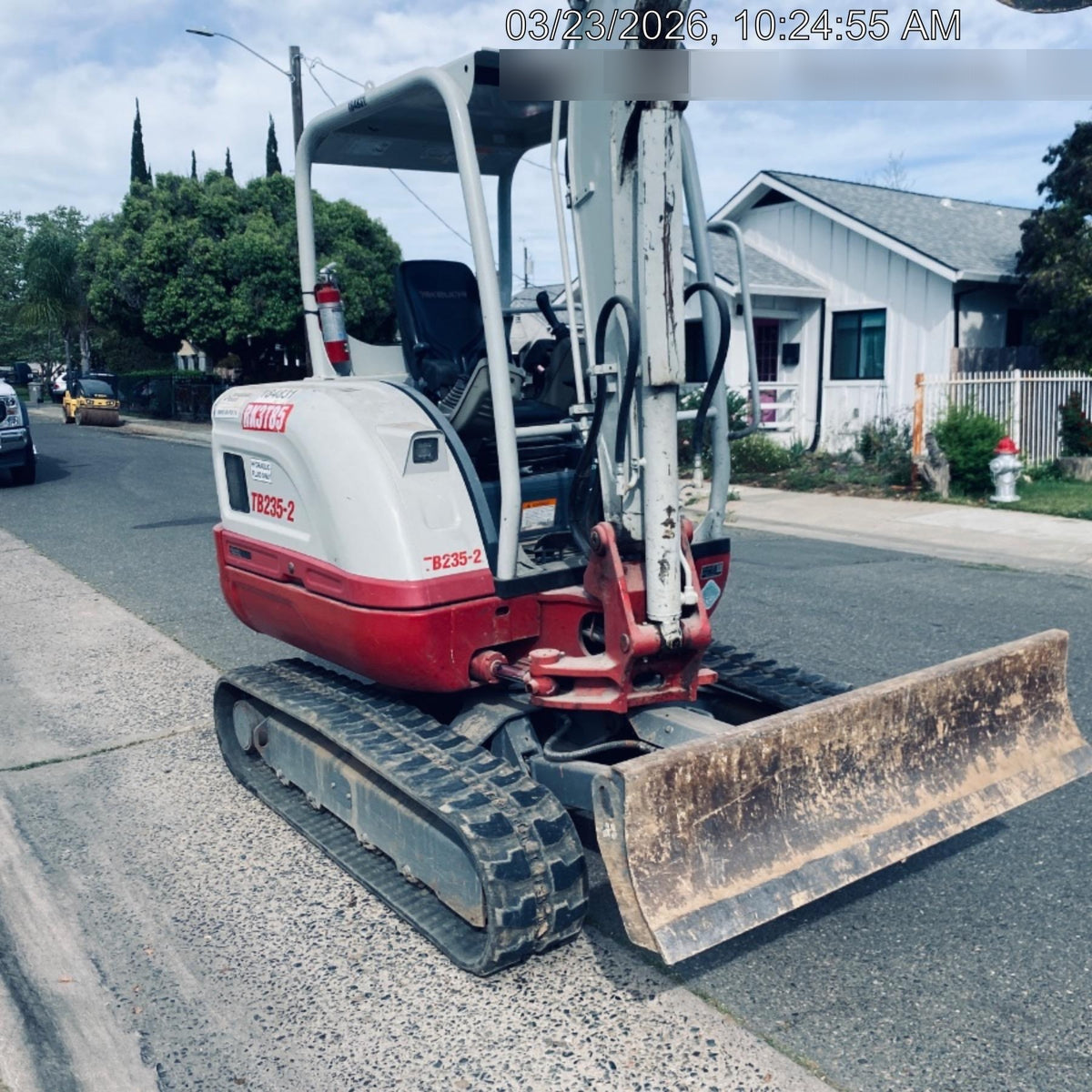 2021 TAKEUCHI TB235-2R