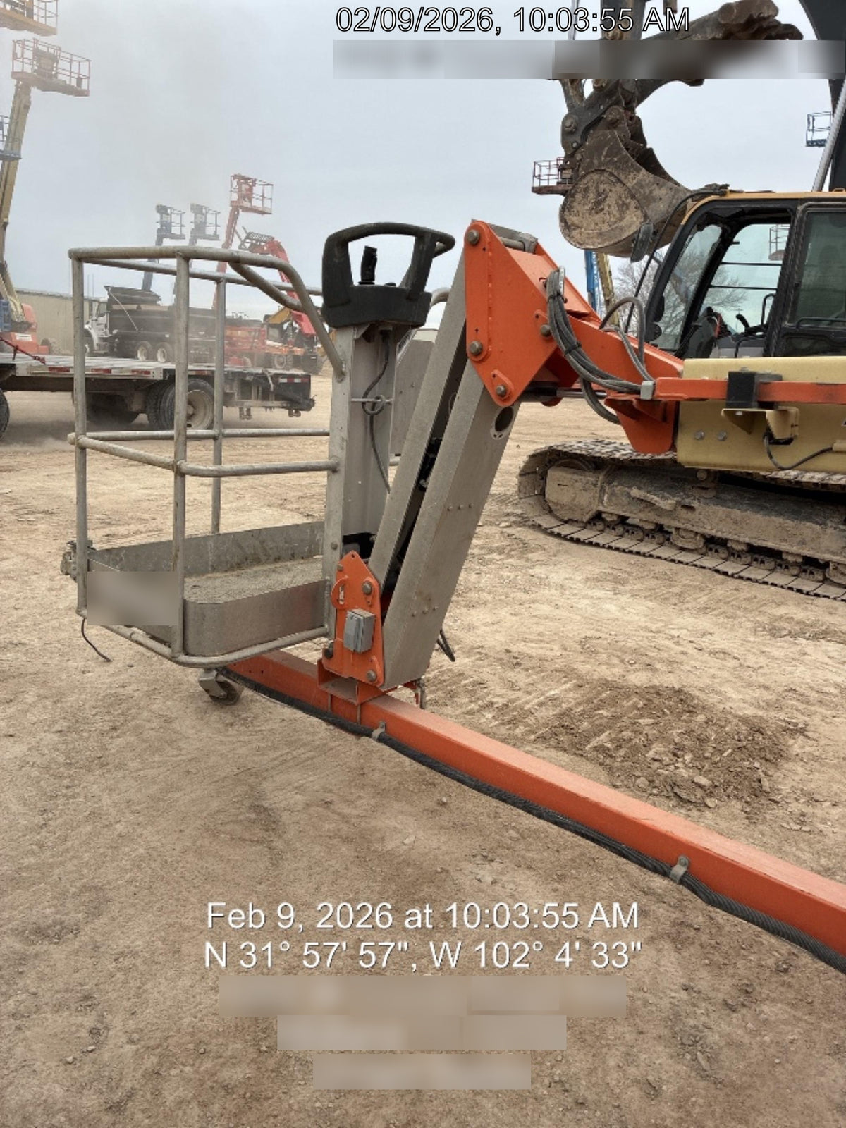 2022 JLG T500J