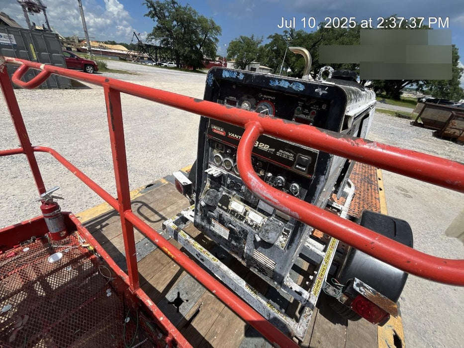 2019 Lincoln Electric Vantage 322 Ready-Pak 3, Two Wheel Trailer, Fender and Light Kit, Cable Rack