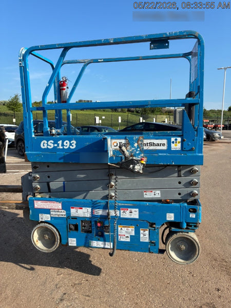 2019 Genie GS-1930 Fixed rails with chain Entry