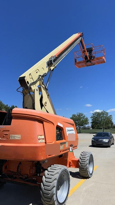 2019 JLG 660SJ