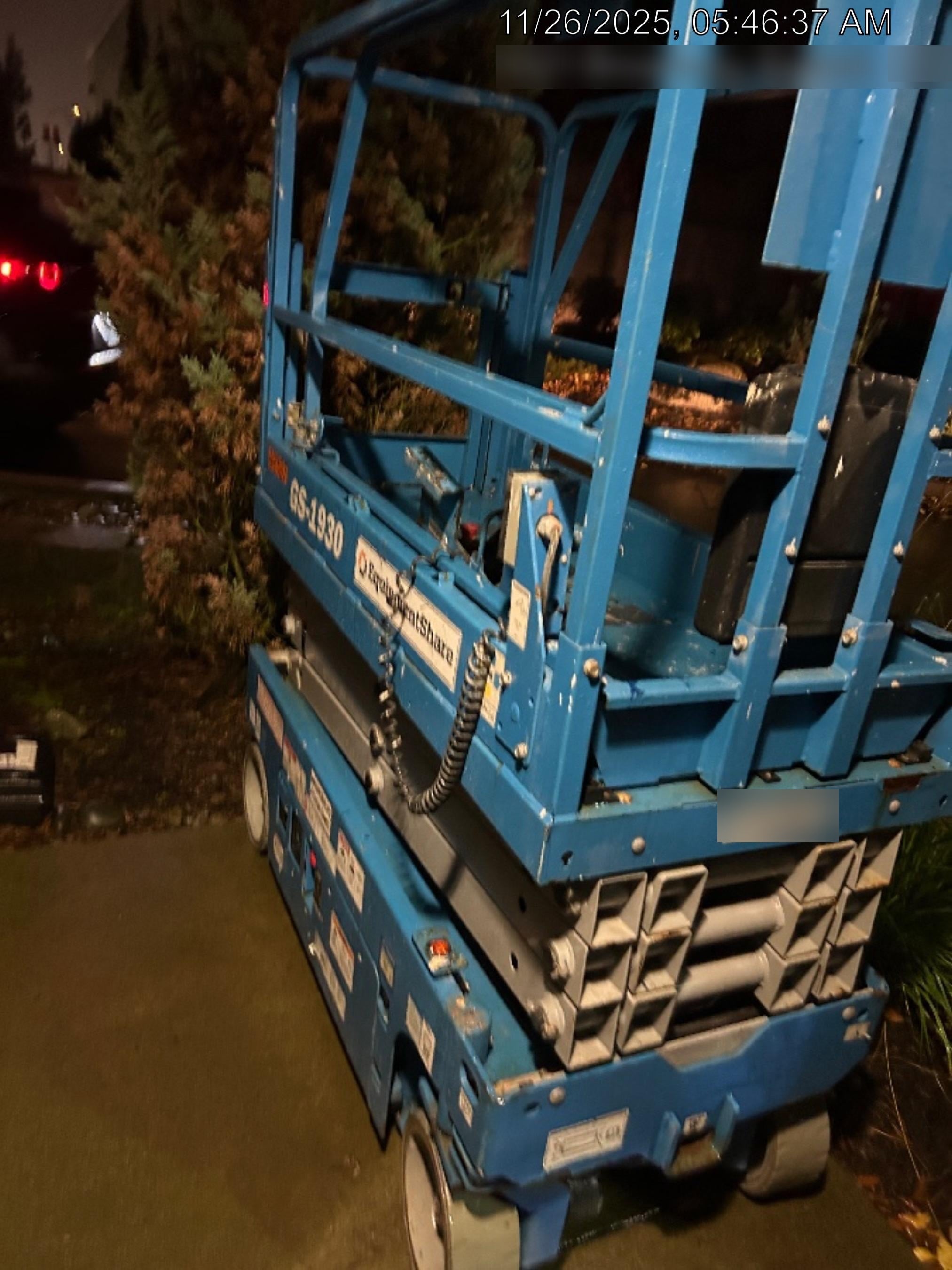 2019 Genie GS-1930 Half Height Swing Gate, 800W Inverter