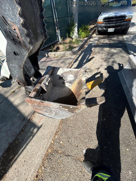 2021 TAKEUCHI TB240R